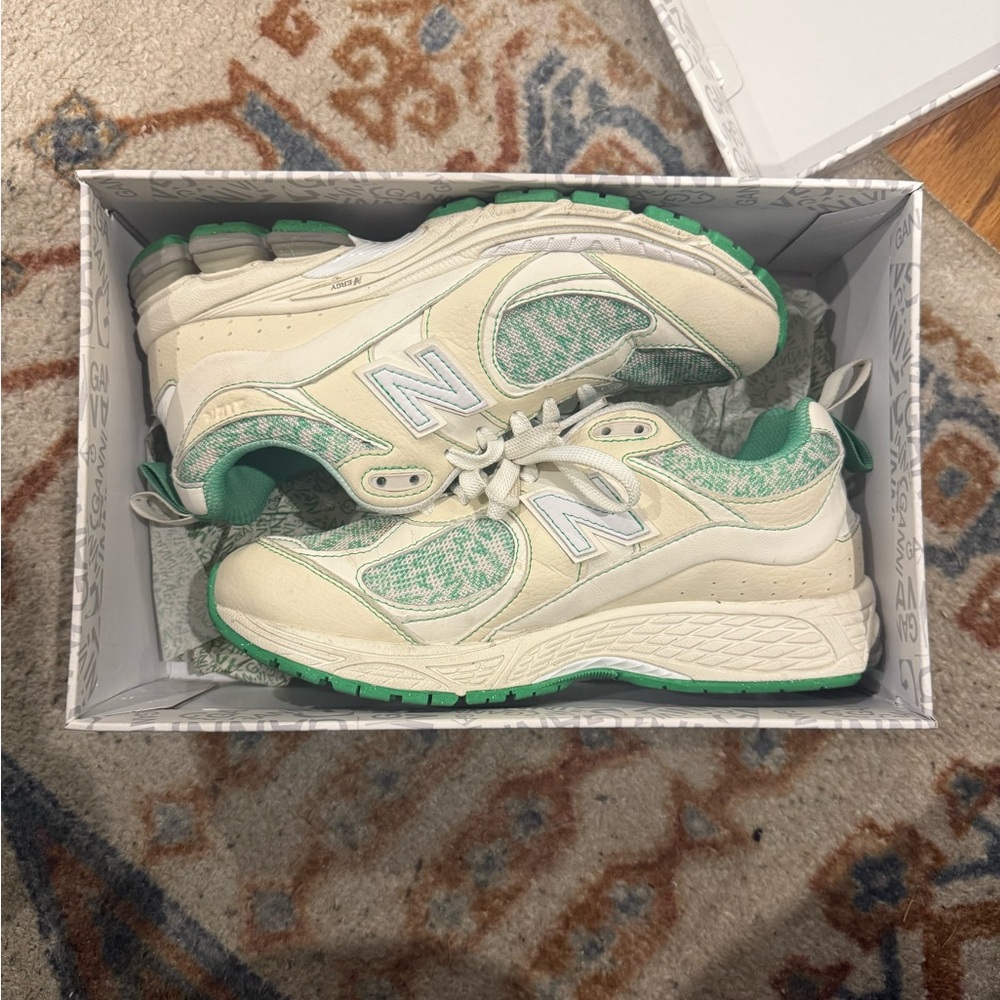 Ganni x New Balance Cream and Green Sneakers